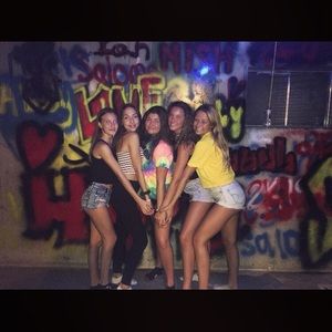 Meet your Posher, Abby